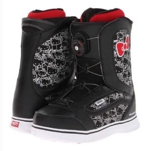 NIB Hello Kitty Vans Encore Black Snowboard Boots